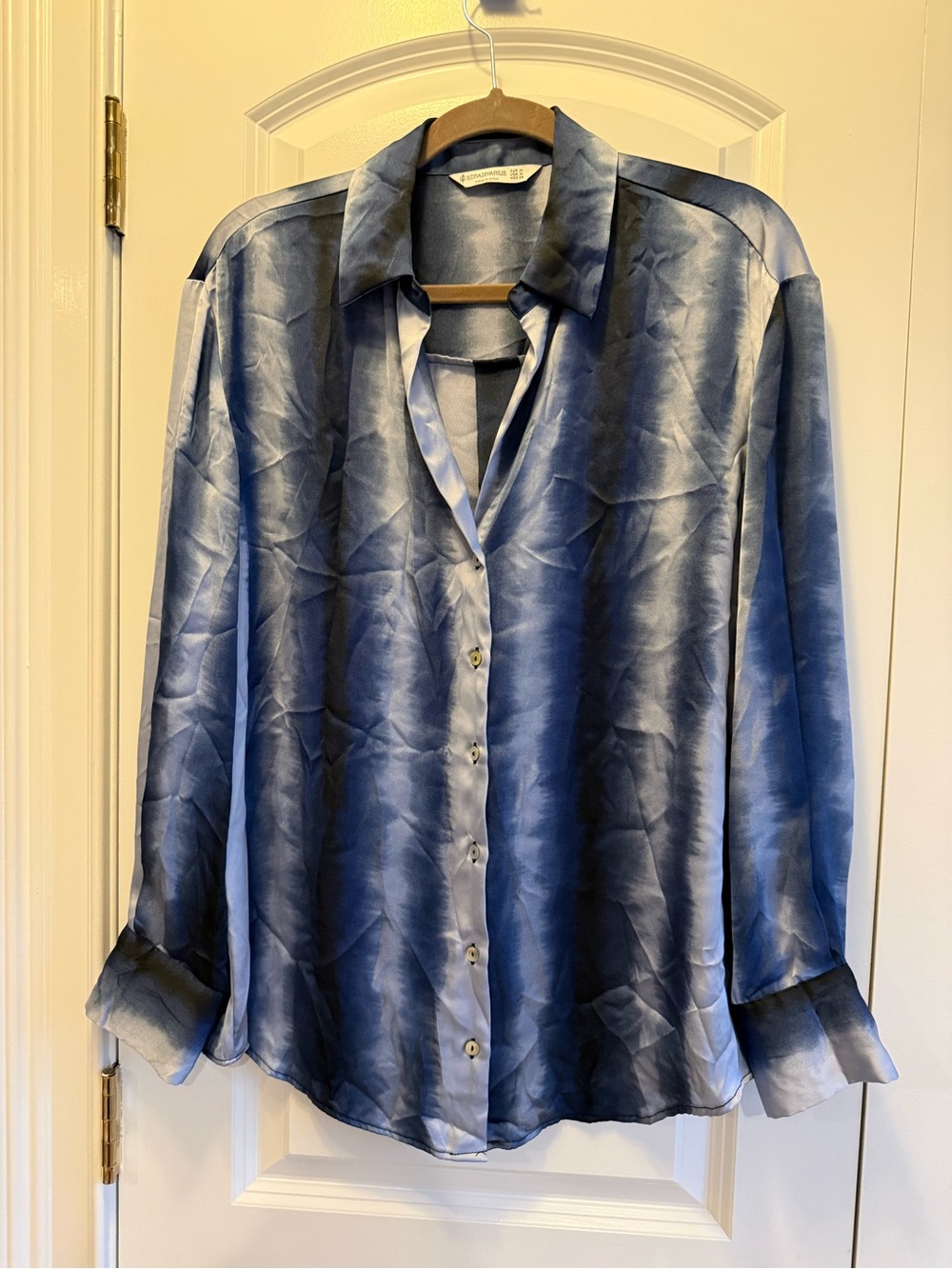 Stradivarius Blue Ombre Satin Blouse, M, GUC, see pic